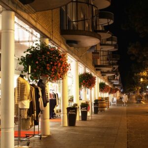 Sådan undgår du at blive snydt på black friday